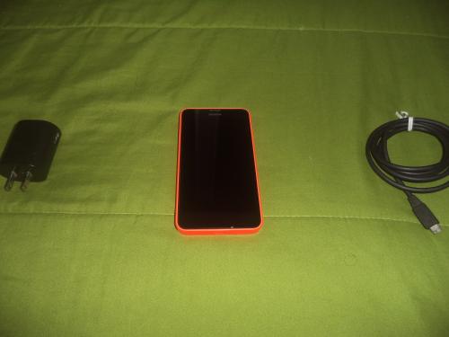 Se vende Nokia Lumia 635 Color Naranja 9/10 c - Imagen 1