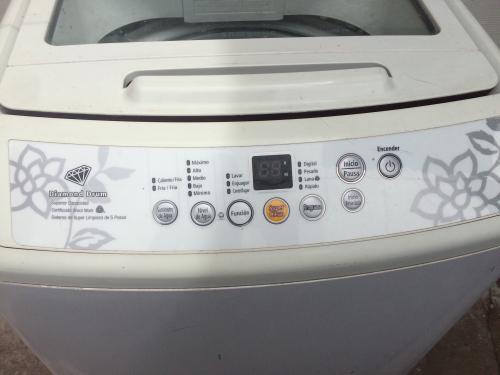 Cuanto ofrecen por esta lavadora (Necesita re - Imagen 1