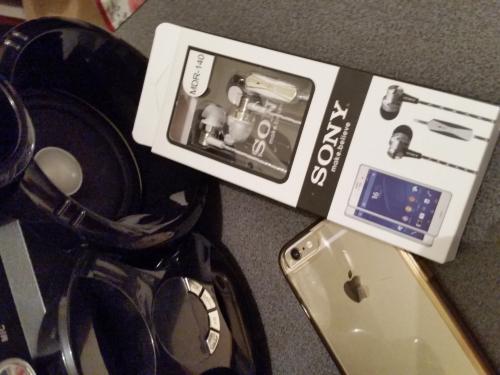 audifonos samsung apple y sony 150 lps c/u - Imagen 2
