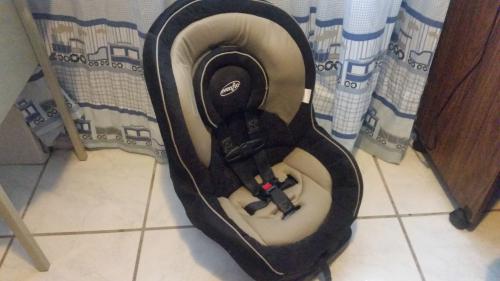 silla de bebe para carro marca Evenflo sin  - Imagen 1