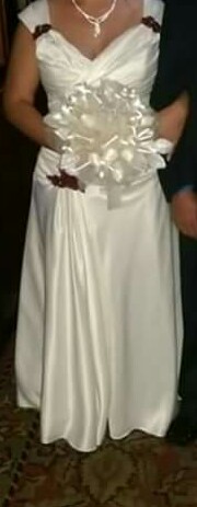 vendo vestido de novia color perla con detall - Imagen 1