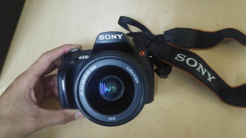 Vendo Camara Digital Sony A230 DSLR 102 meg - Imagen 1