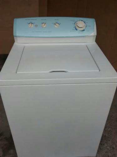 Vendo lavadora FRIGIDAIRE capacidad