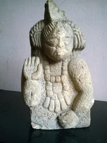 Vendo escultura original de un rey maya con m - Imagen 1