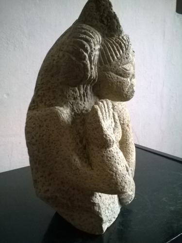 Vendo escultura original de un rey maya con m - Imagen 2