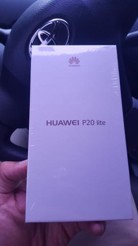 Vendo Huawei P20 Lite Nuevo 6800 telefono s - Imagen 2