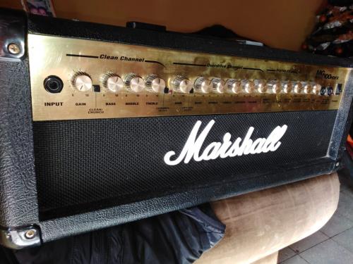 Amplificador para guitarra marca Marshall es - Imagen 2