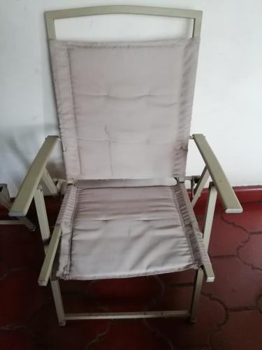 Se venden 4 sillas para jardín metlicas en - Imagen 2