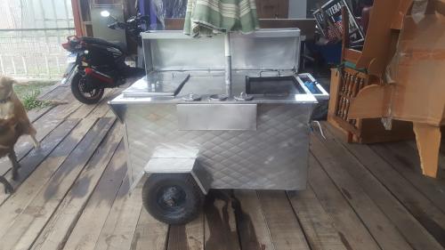 Vendo carrito para venta de comida con planch - Imagen 1