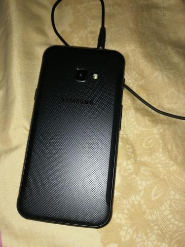Vendo Samsung Xcover 4 16G 2G de RAM Android  - Imagen 3