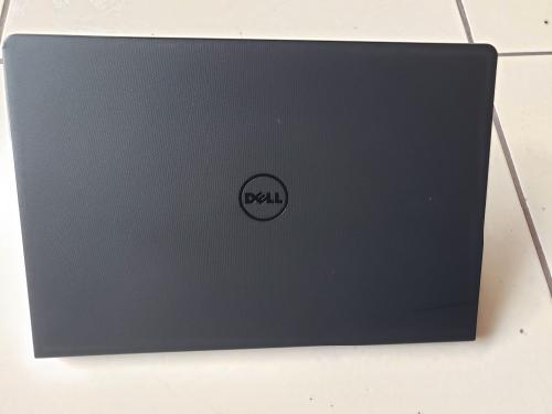 Laptop Dell Inspirion 15 Series 5000 modelo 5 - Imagen 3