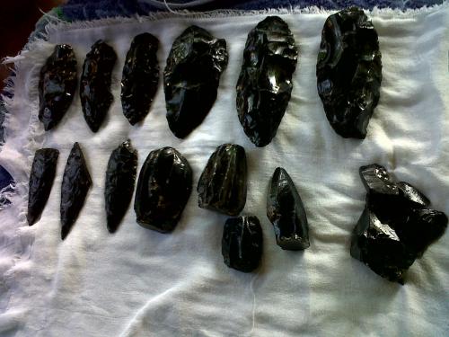 vendo coleccion de 15 obsidianas/ todas o ind - Imagen 1