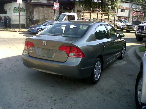 Honda civic 2007 recien ingresado 57000 mill - Imagen 3