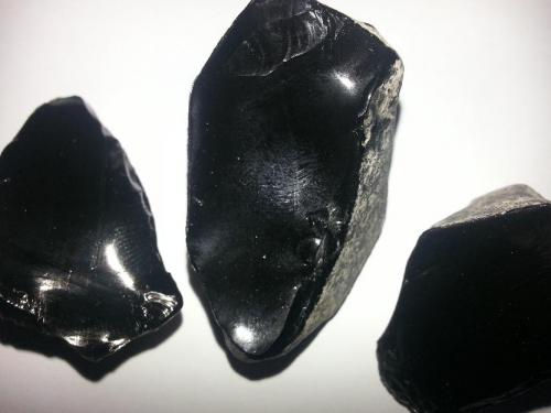 VENDO Piedra de PEDERNAL o obsidianas Origina - Imagen 1